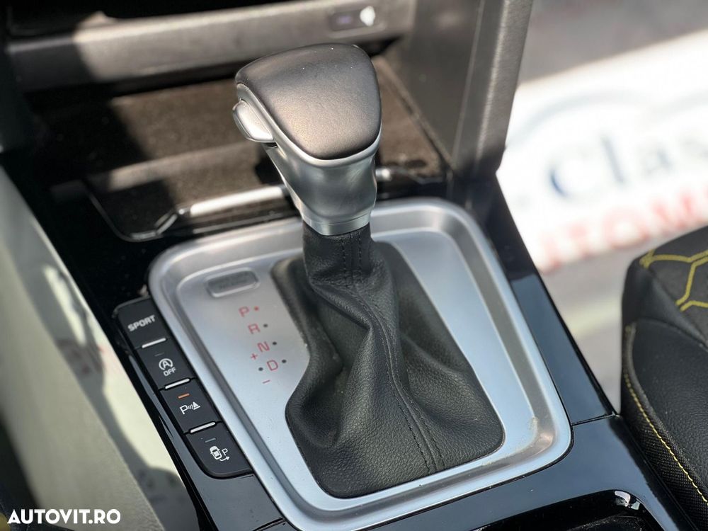 Kia XCeed 1.5 T-GDI 7DCT Style - 20