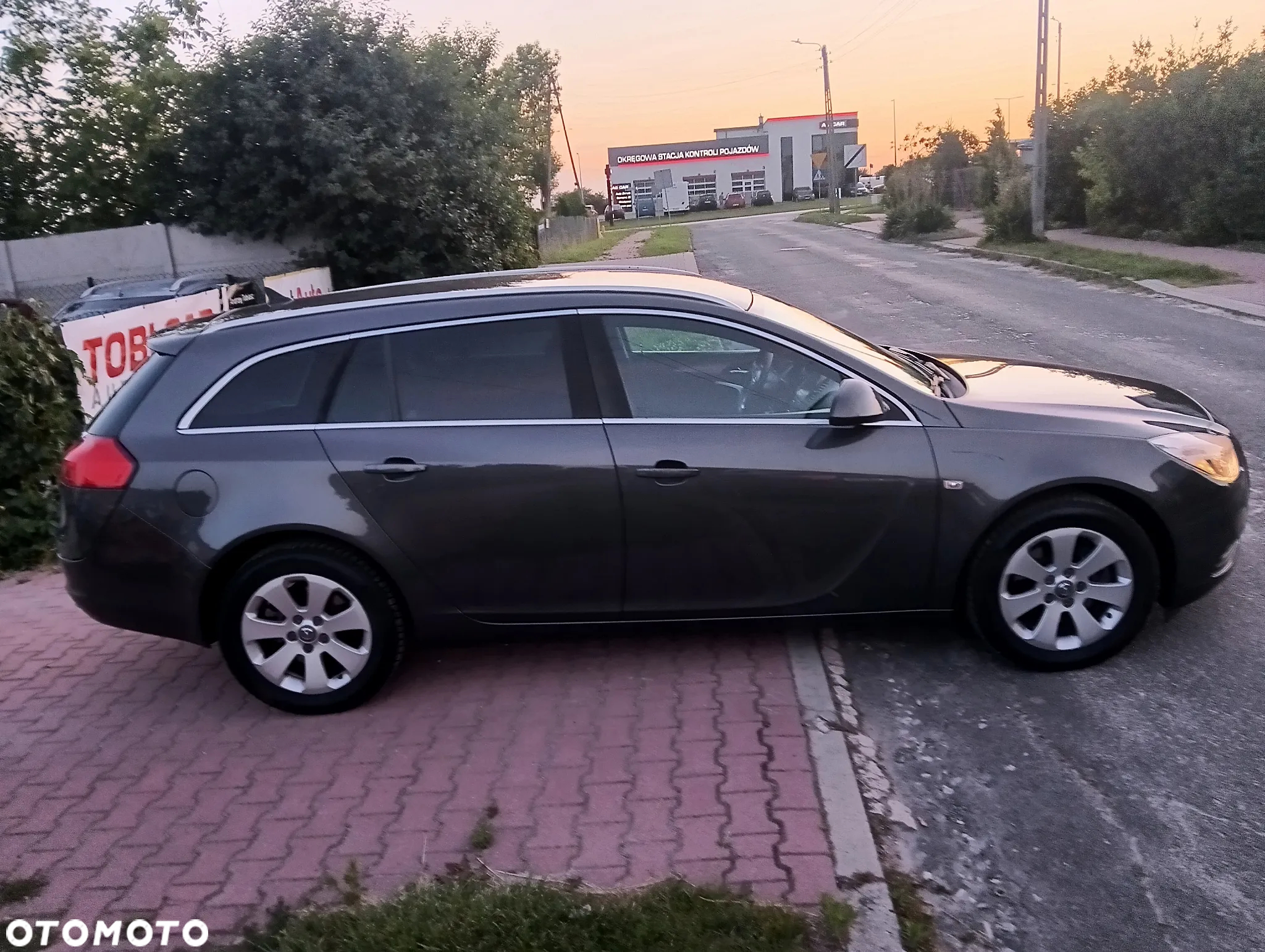 Opel Insignia 1.6 Turbo Sports Tourer - 21