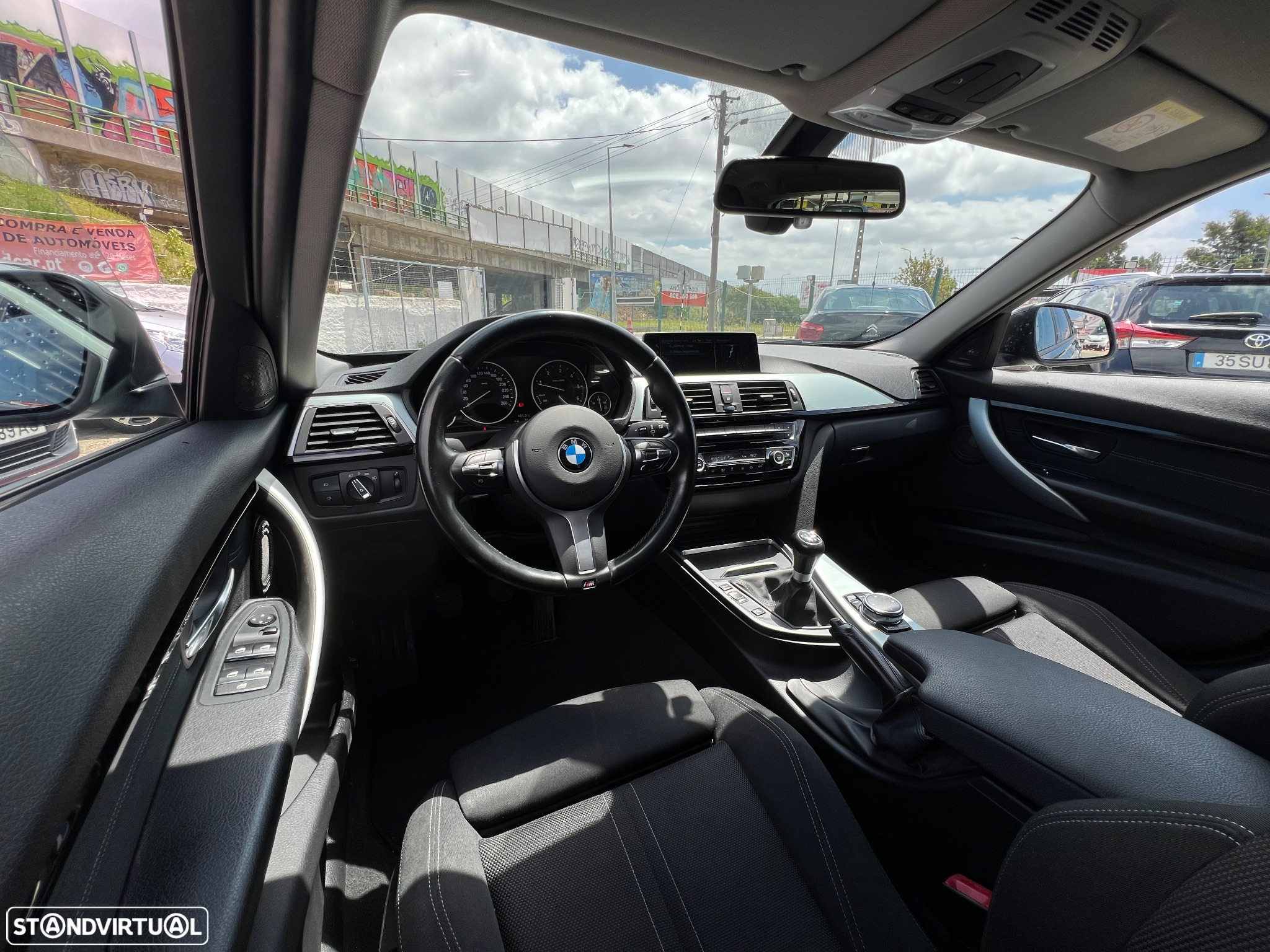 BMW 320 d Touring Edition M Sport Shadow - 16