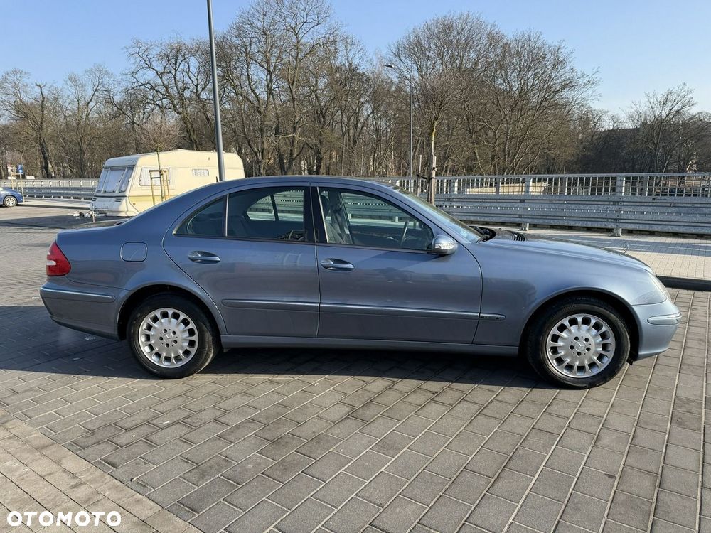 Mercedes-Benz Klasa E 200 Kompressor Automatik Elegance - 6