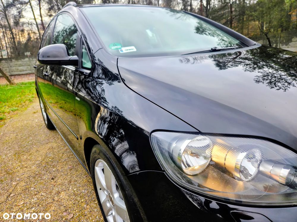 Volkswagen Golf Plus 2.0 TDI DPF Comfortline - 19