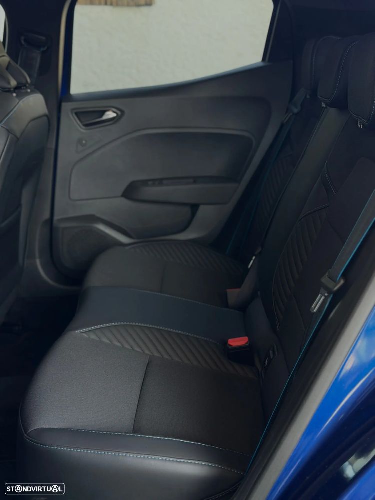 Renault Clio 1.6 E-Tech Full Hybrid Esprit Alpine - 21