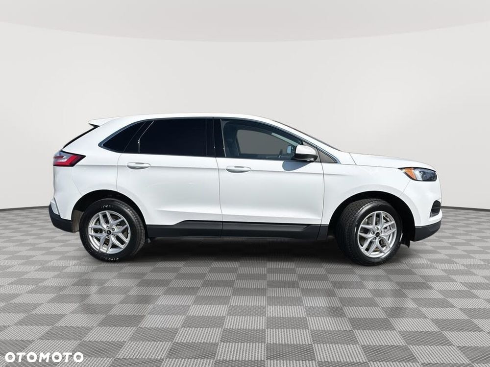 Ford Edge - 4