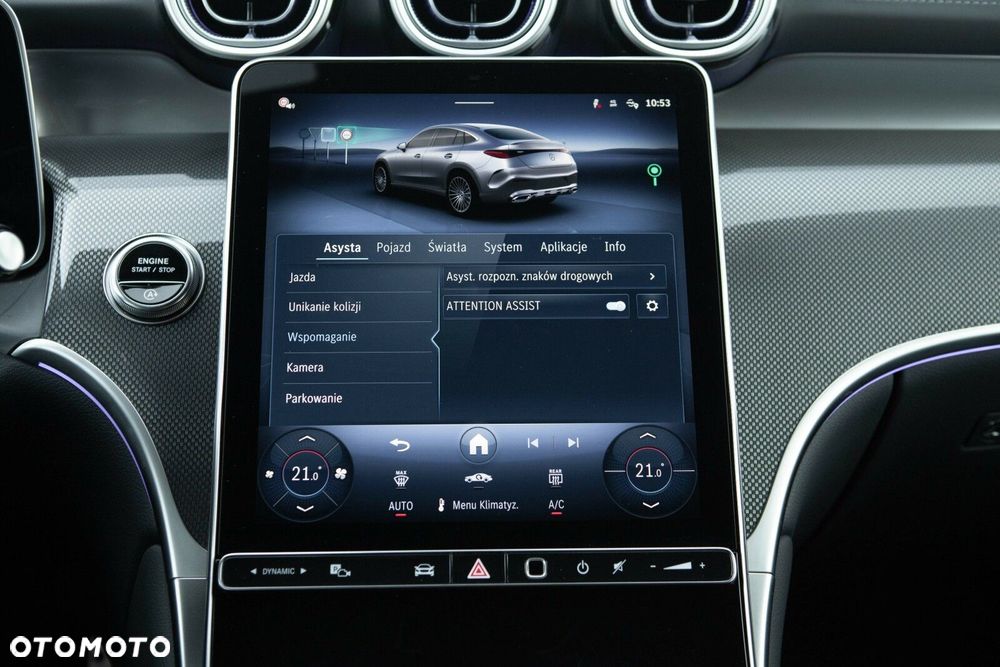 Mercedes-Benz GLC - 32