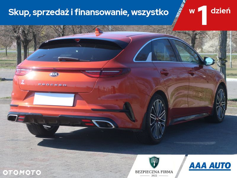 Kia ProCeed - 6