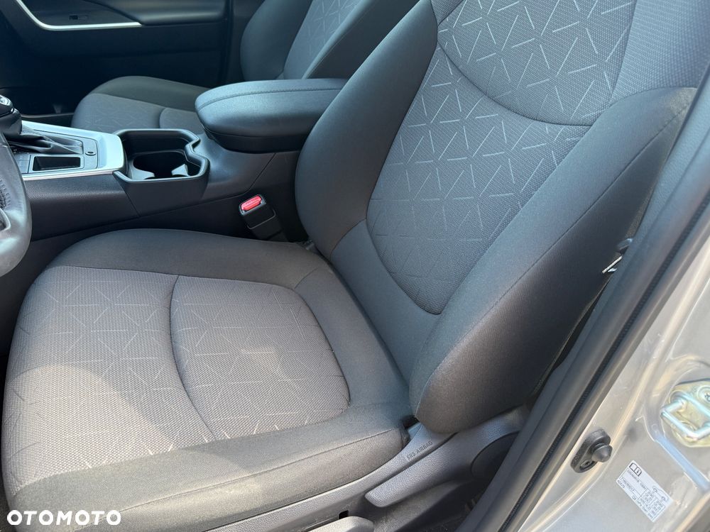 Toyota RAV4 - 27