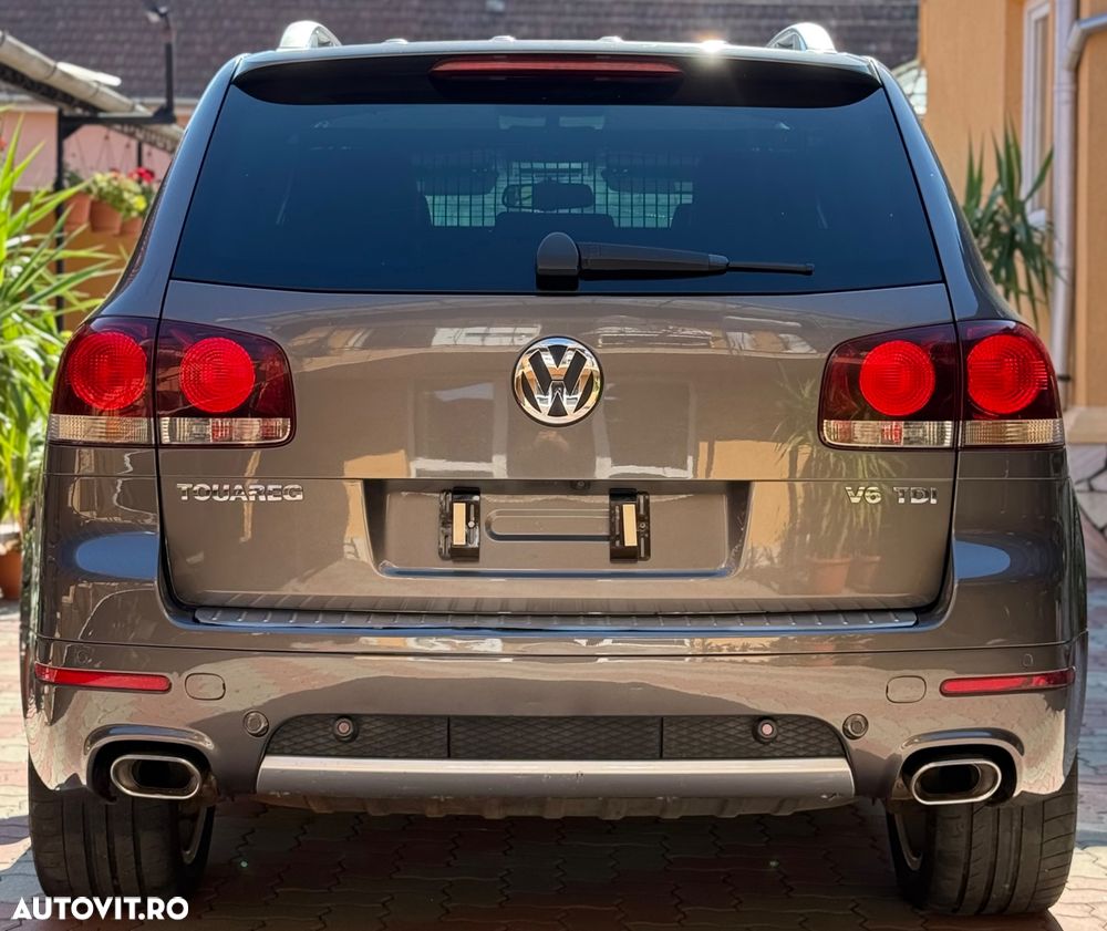 Volkswagen Touareg - 4