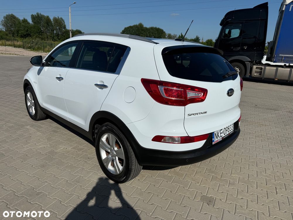 Kia Sportage 1.7 CRDI 2WD ISG Dream-Team Edition - 7