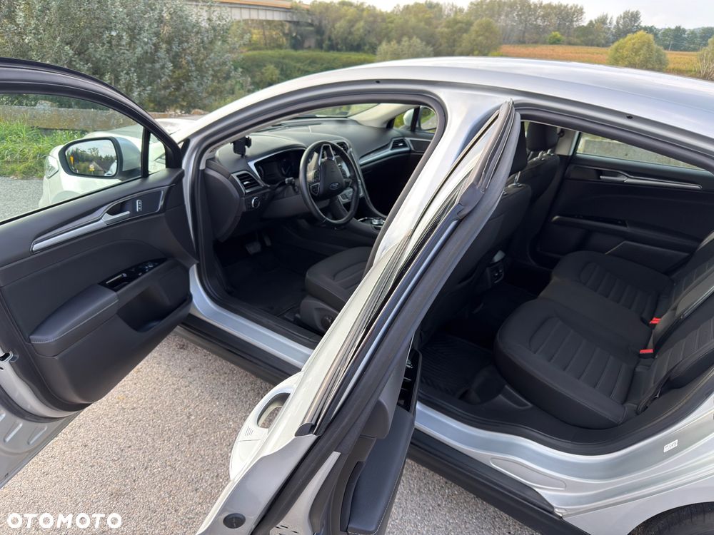 Ford Mondeo 2.0 EcoBlue Trend - 13