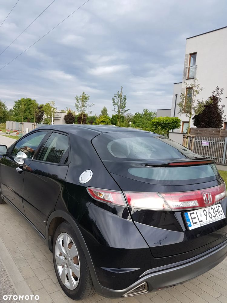 Honda Civic 1.8 Comfort - 35