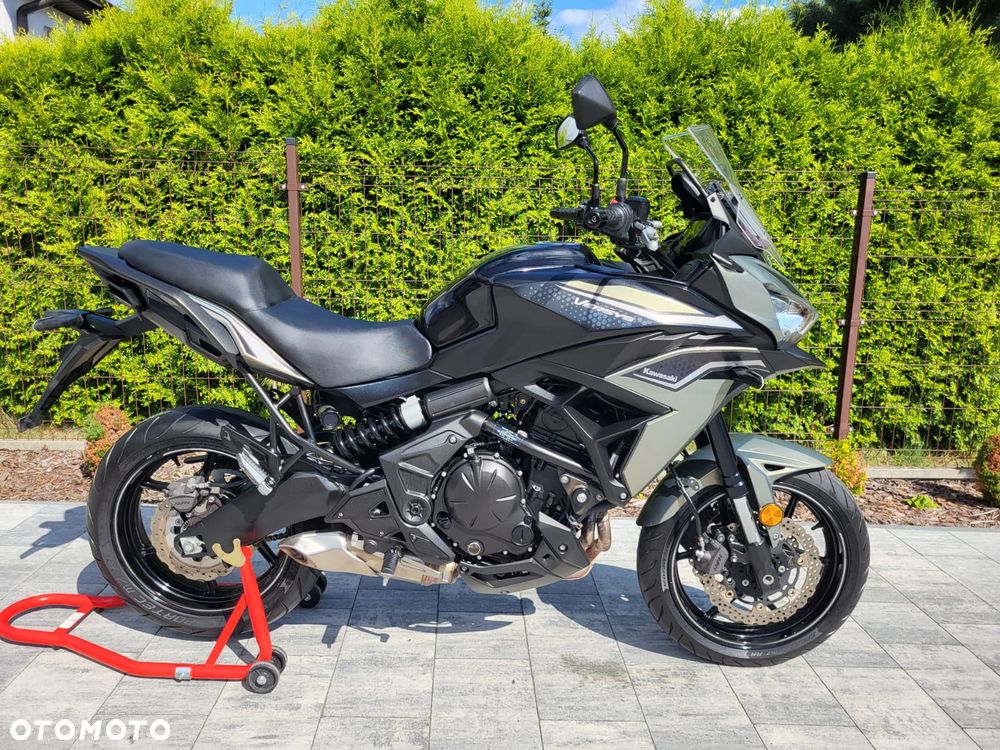 Kawasaki Versys 650 - 20