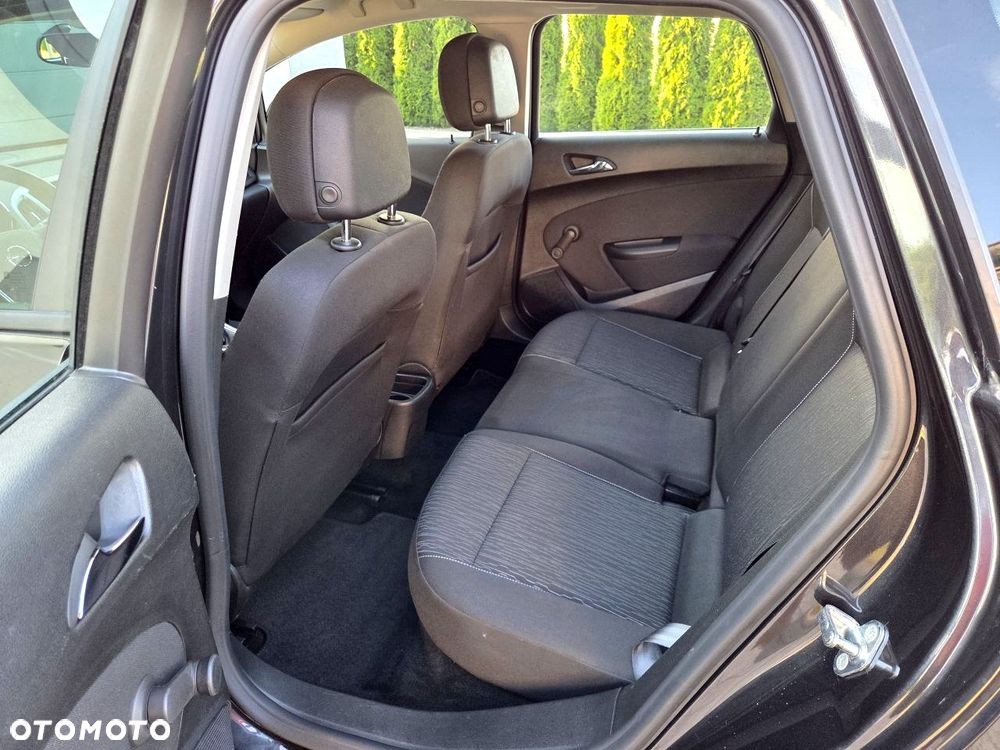 Opel Astra - 20