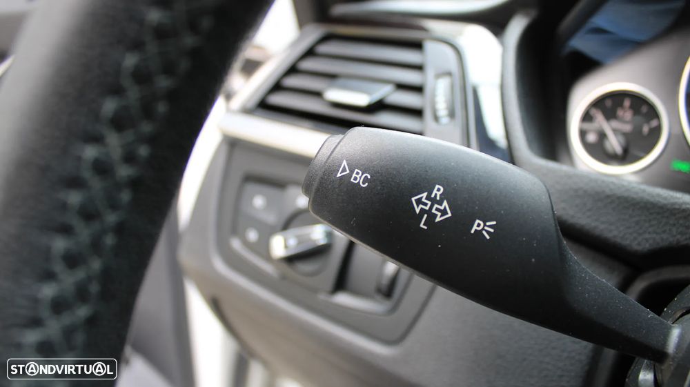 BMW 320 d Sport-Aut. Luxury Line - 28