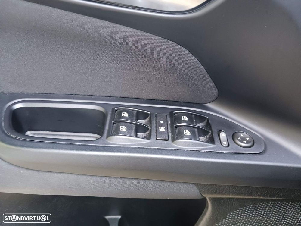 Fiat Tipo Station Wagon Cross 1.5 GSE T4 Cross DCT - 26