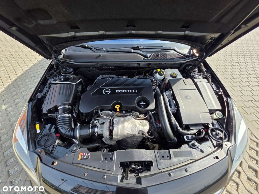 Opel Insignia - 29