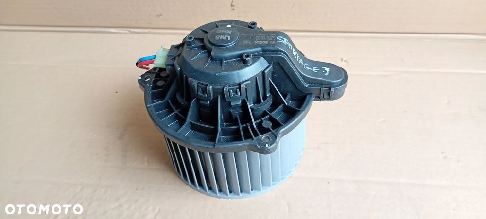 Wentylator silnik dmuchawy nagrzewnicy Kia Sportage III F00S3B2442 - 2
