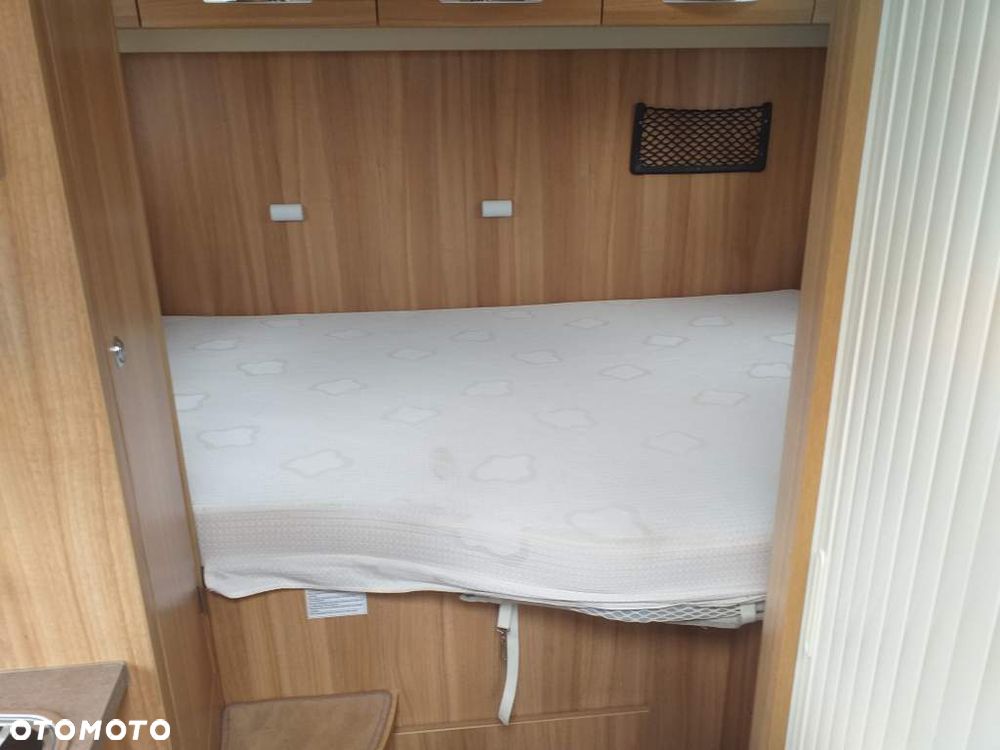 Ford CHAUSSON Flash 04 - 23
