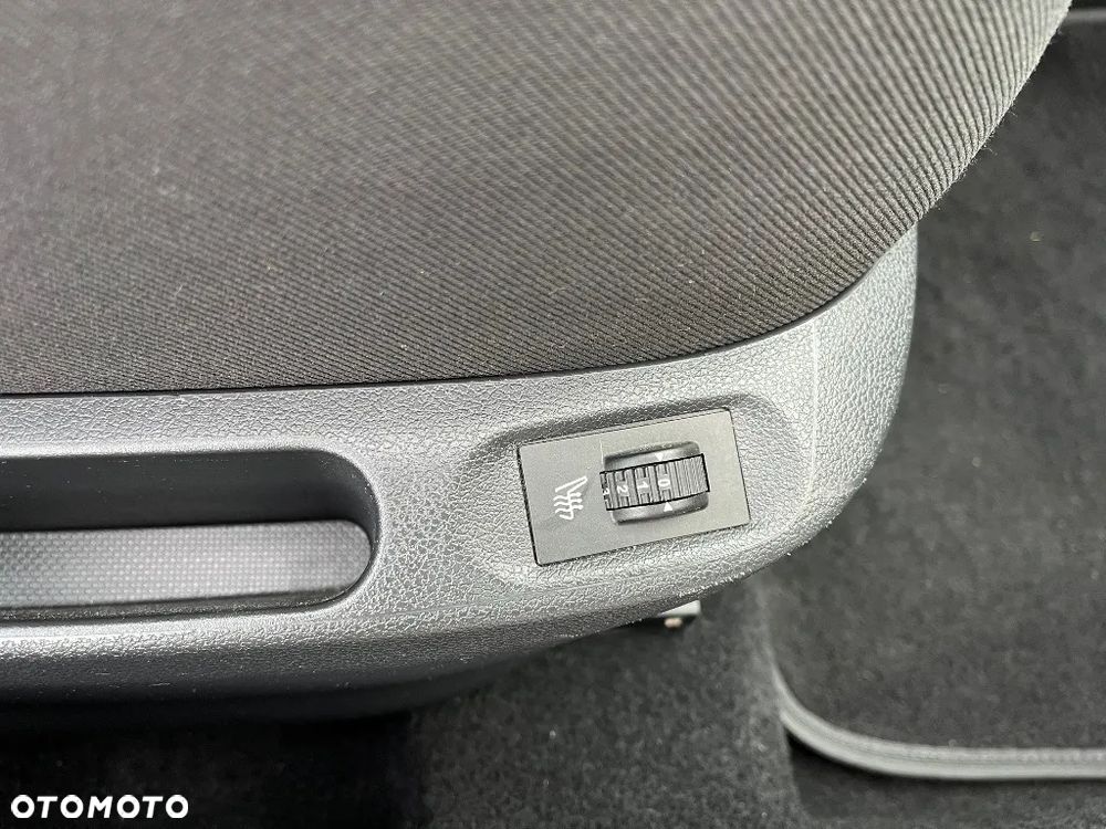 Peugeot 308 1.6 HDi Access - 6