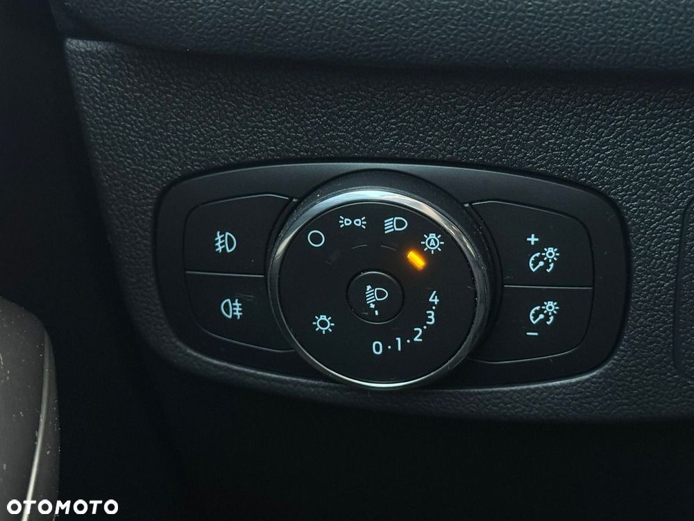 Ford Focus 1.5 EcoBlue STart-Stopp-System TITANIUM X - 16
