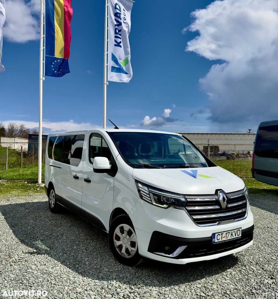 Renault Trafic 2.0 Blue dCi 150 S&S L2 8+1 Zen - 8