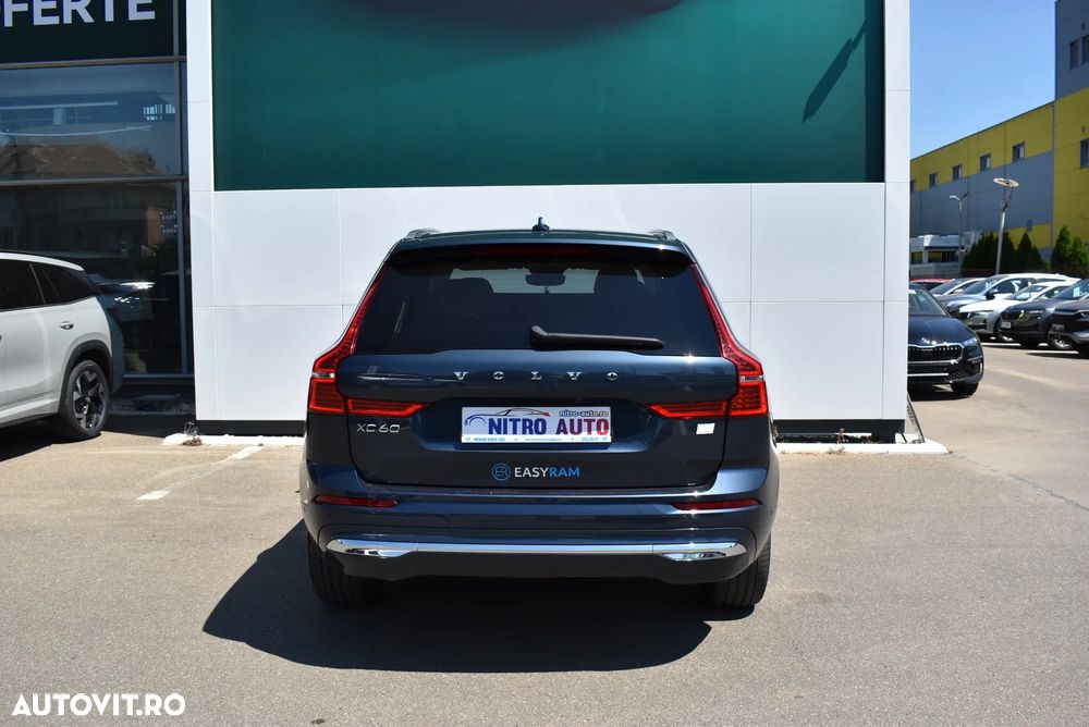 Volvo XC 60 Recharge T8 AWD AT Plus Bright - 6