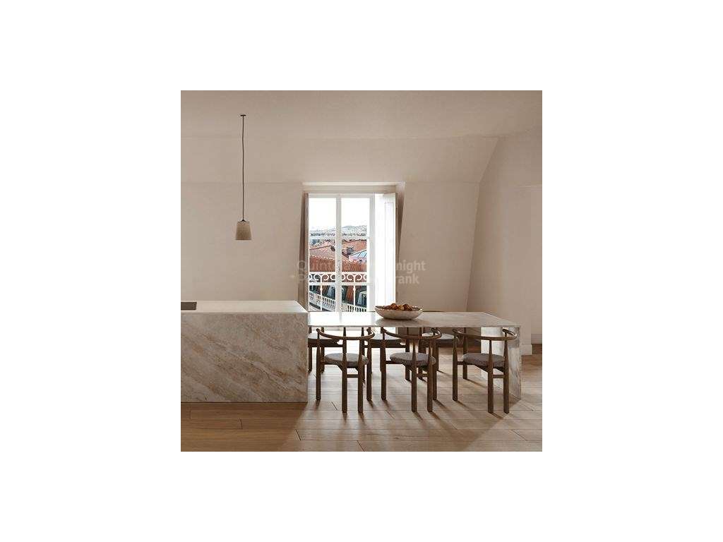 Apartamento T2 localizado em Santa Catarina, Lisboa - Grande imagem: 2/28