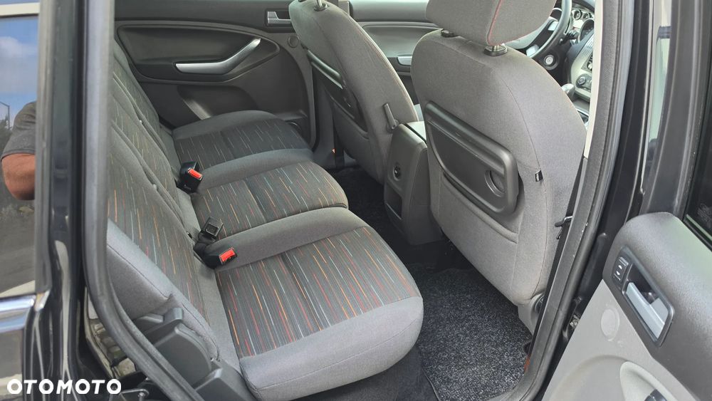 Ford C-MAX 1.8 S - 12
