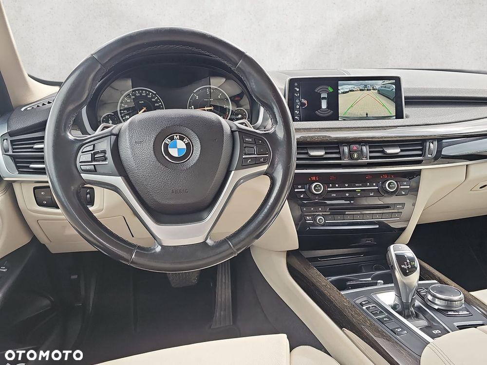 BMW X5 xDrive25d - 11