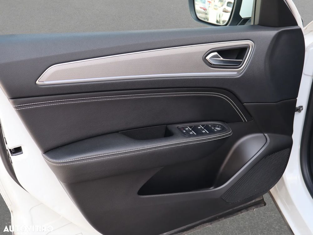 Renault Arkana E-TECH 145 Techno - 23