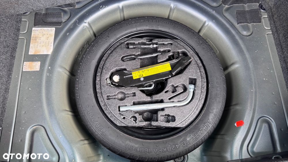 Volkswagen Golf 1.4 FSI Sportline - 29