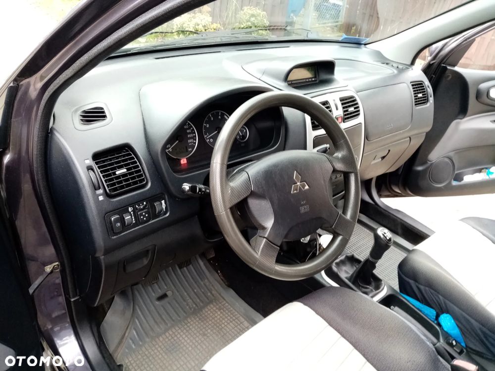 Mitsubishi Space Star 1.9 DI-D Family - 8