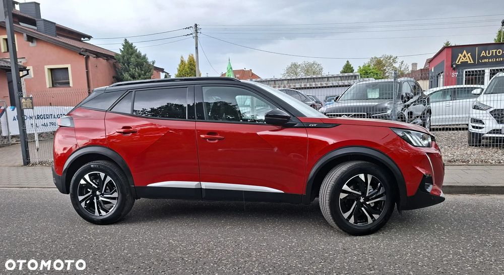 Peugeot 2008 PureTech 130 EAT8 GT - 37