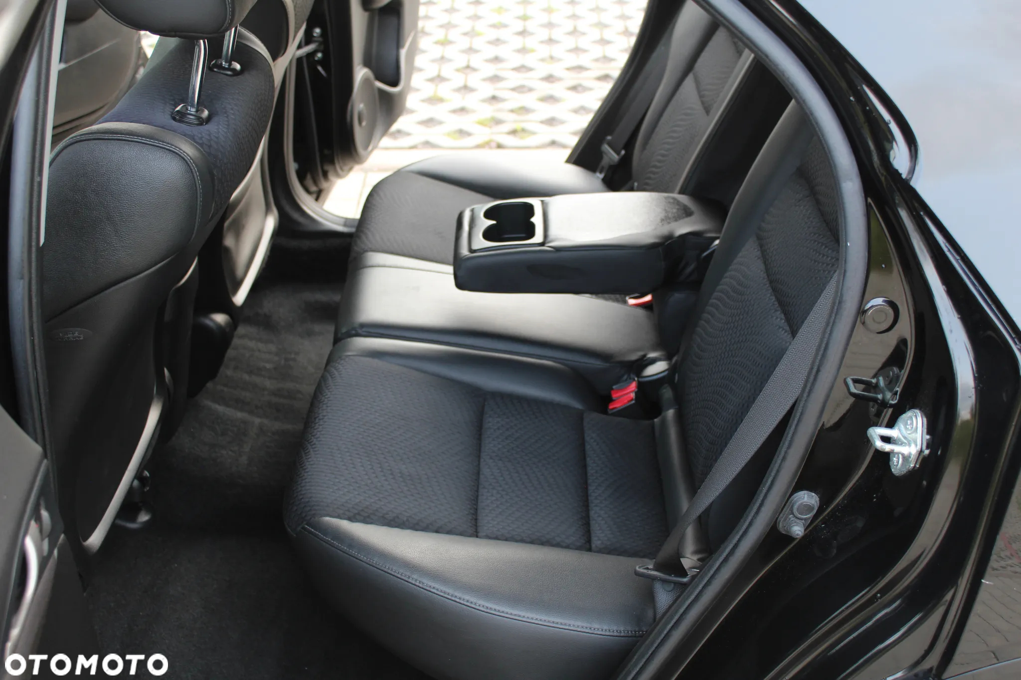 Honda Civic 1.4 i-VTEC Sport - 22
