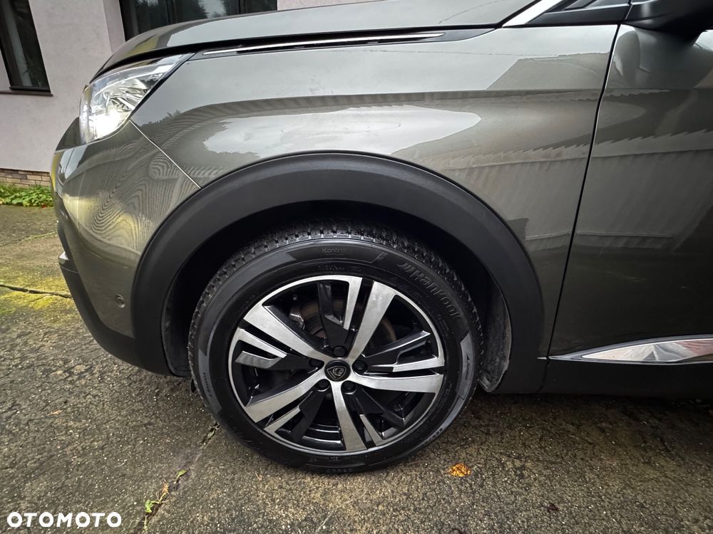 Peugeot 3008 1.5 BlueHDi Allure S&S EAT8 - 3