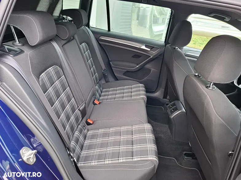 Volkswagen Golf Variant GTD 2.0 TDI SCR DSG - 20