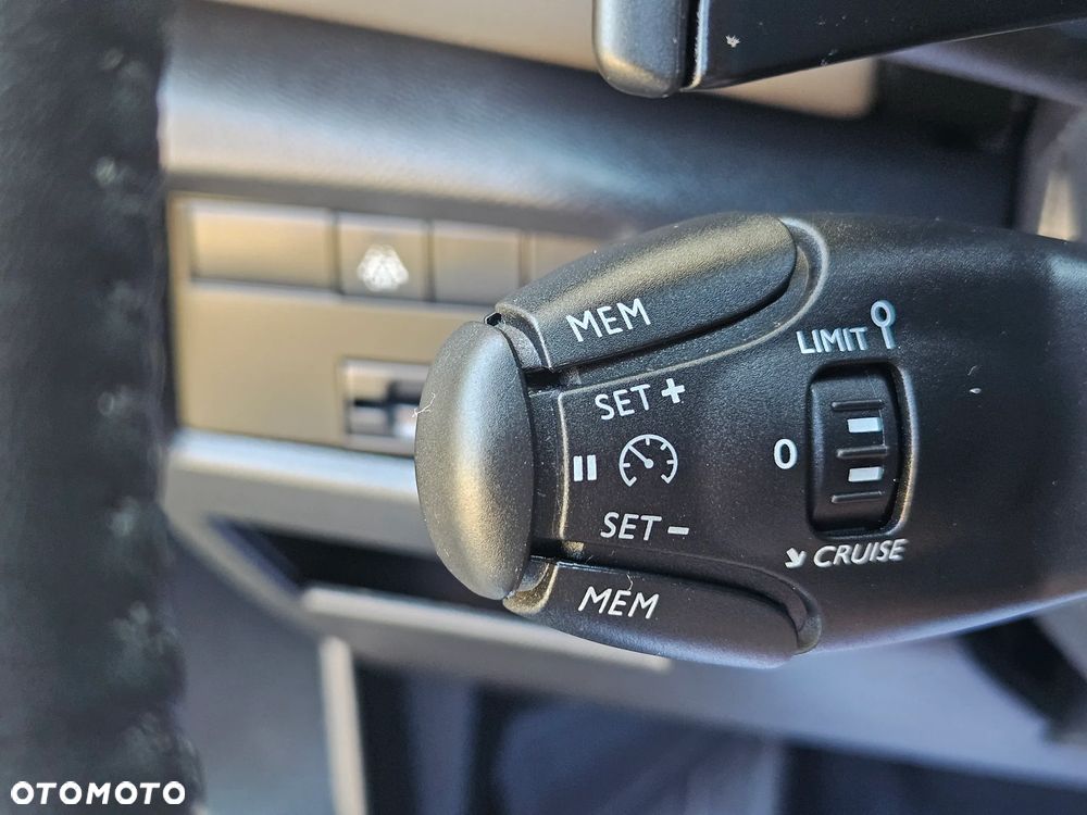 Citroën C5 Aircross 1.6 PureTech Live EAT8 - 35