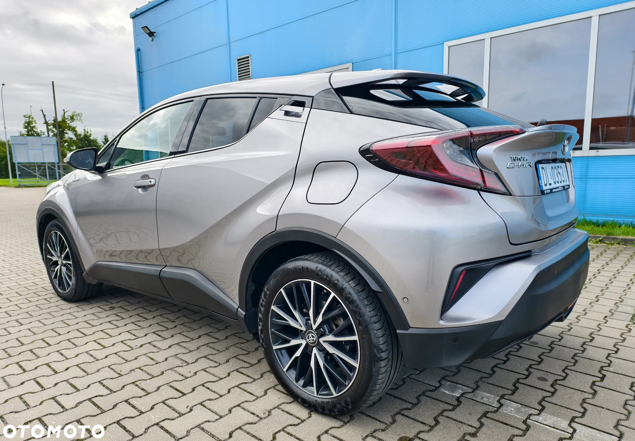 Toyota C-HR Hybrid Lounge - 4
