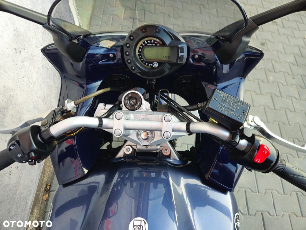 Yamaha FZ6 - 23