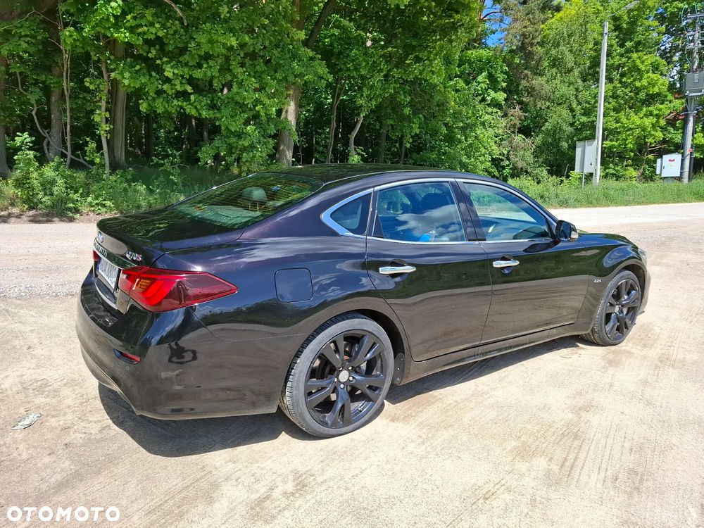 Infiniti Q70 2.2d Sport Tech EU6 - 4
