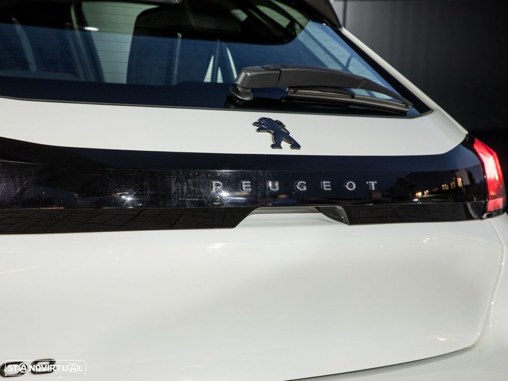 Peugeot 208 1.2 PureTech Active Pack - 14