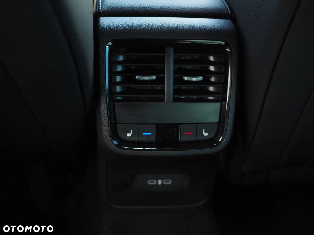 Skoda Octavia 1.5 TSI mHEV Sportline DSG - 8