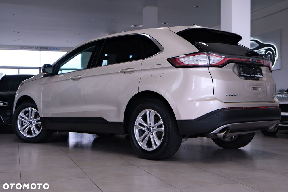 Ford Edge - 6