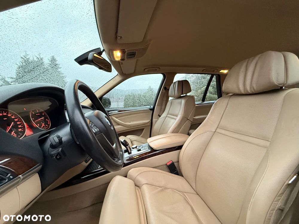 BMW X5 3.5d xDrive - 16