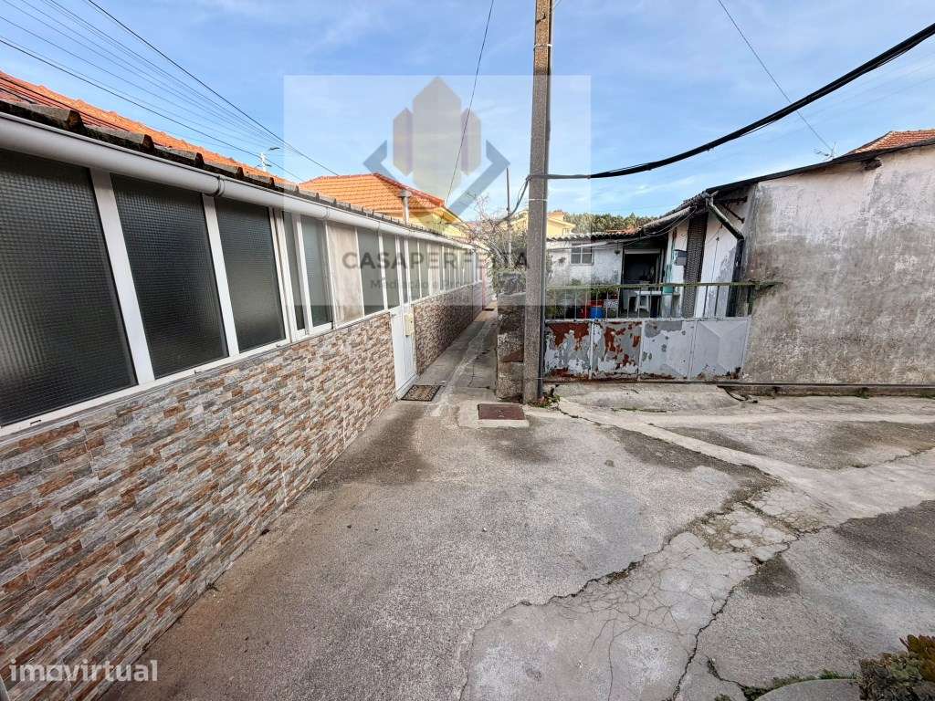 Moradia T2 com Espaço Exterior Inserida em Ilha - Madalena - Grande imagem: 2/19