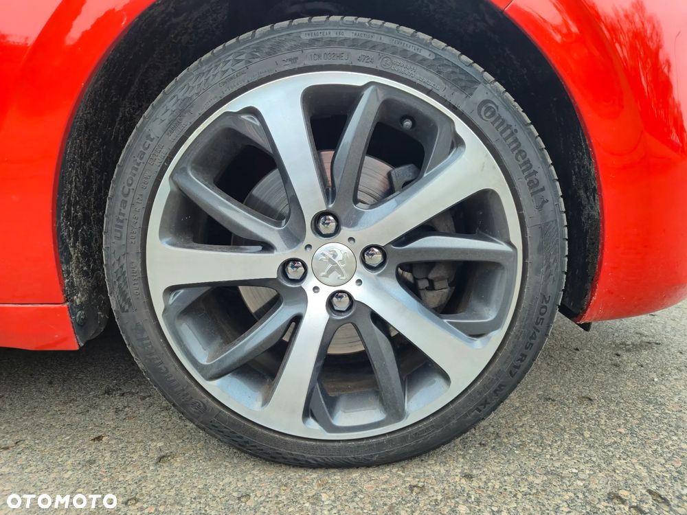 Peugeot 208 165 THP Stop & Start Allure - 23