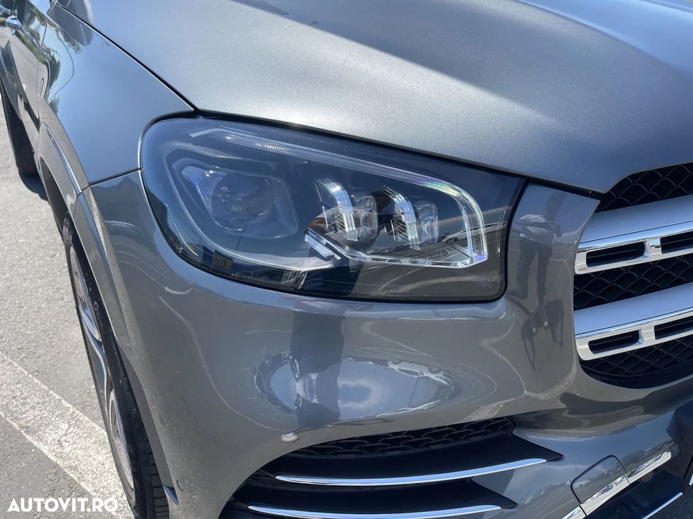 Mercedes-Benz GLS - 33
