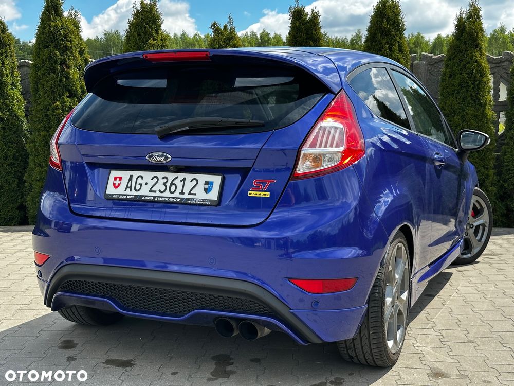 Ford Fiesta 1.6 EcoBoost mit Leder-Sport-Paket ST - 10