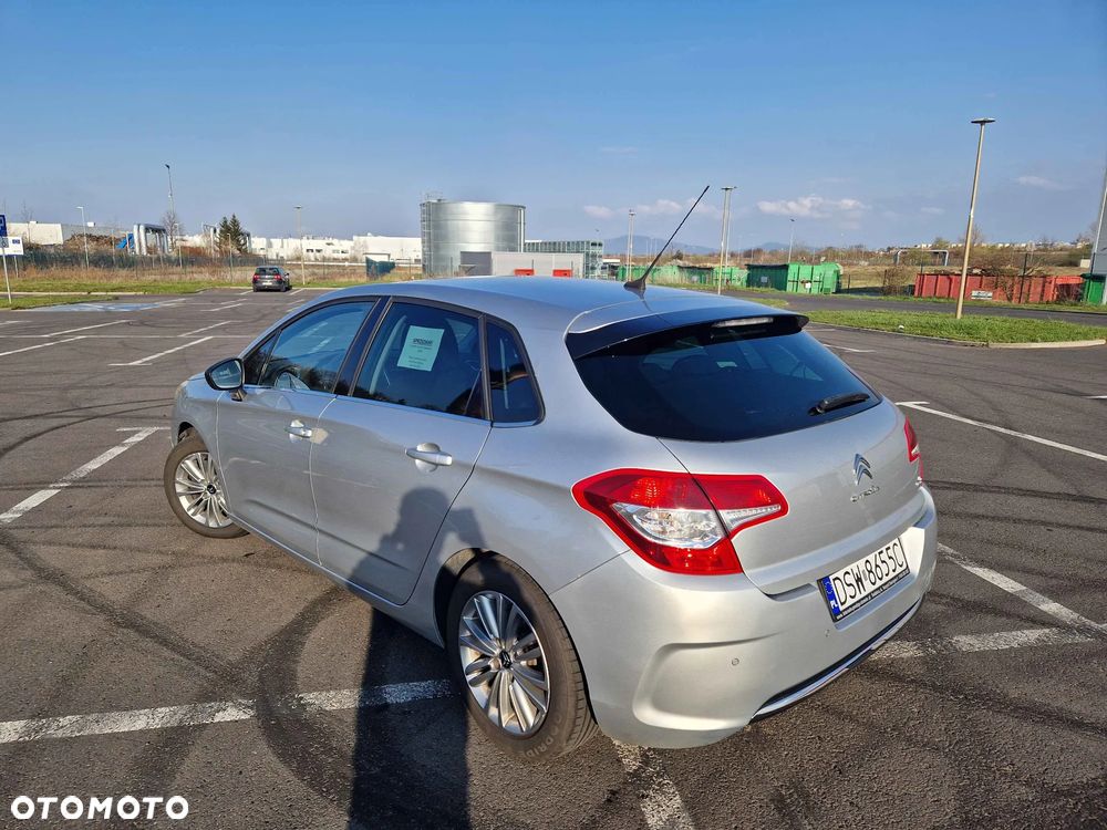 Citroën C4 VTi 120 Attraction - 5