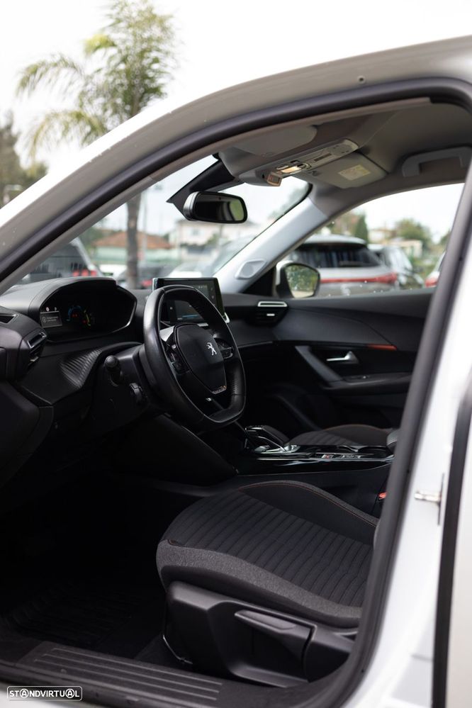 Peugeot e-2008 Active - 16