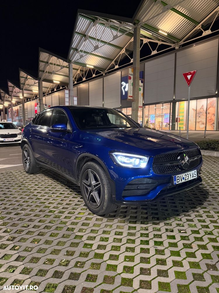 Mercedes-Benz GLC 300 4MATIC - 1